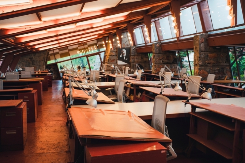 5 шедевров архитекторской мысли: дома, которые стали легендами