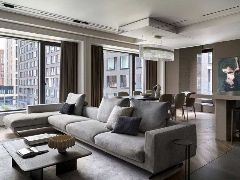 Интерьер в стиле московской неоклассики для большой семьи