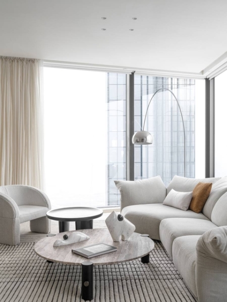 Модно, но некомфортно: 5 мнений дизайнеров о неудачных решениях в гостиной