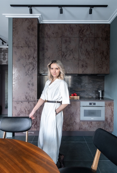 Модно, но некомфортно: 5 мнений дизайнеров о неудачных решениях в гостиной